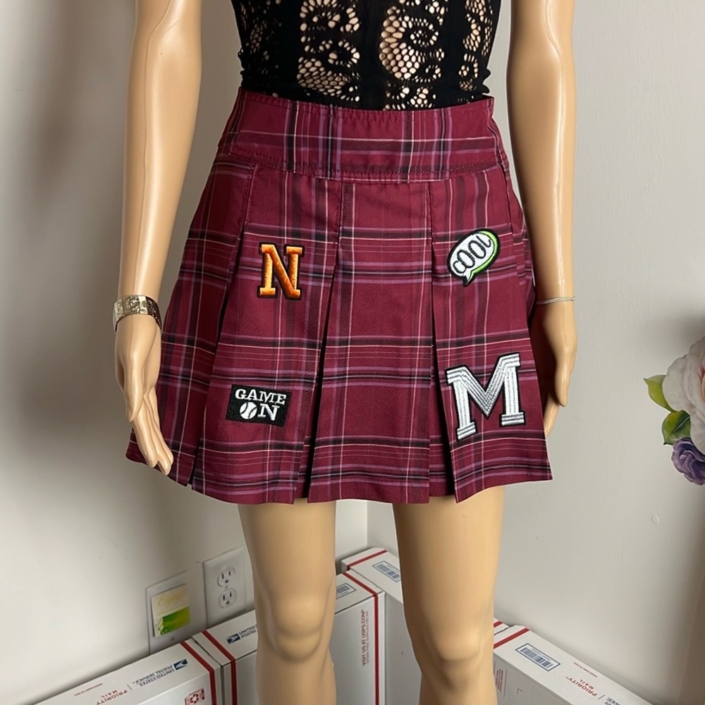Plaid pleated mini skirt